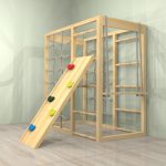 Playground escorregador com obstáculos